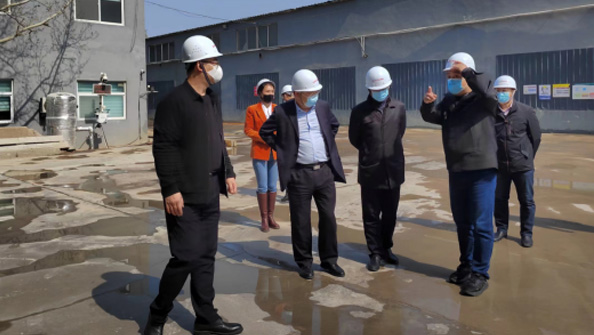 市住房和城鄉(xiāng)建設(shè)局劉玉勇局長、 市建筑工程管理服務(wù)中心孫雷主任一行 到我公司調(diào)研、指導(dǎo)