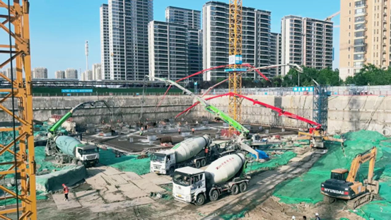 31小時，7000方！特固德商砼圓滿完成中建二局跨國區(qū)域總部集聚區(qū)項目1#樓筏板混凝土供應任務